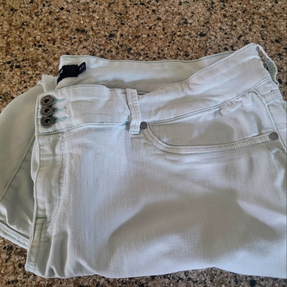 Torrid Soft Green Capri Jeggings